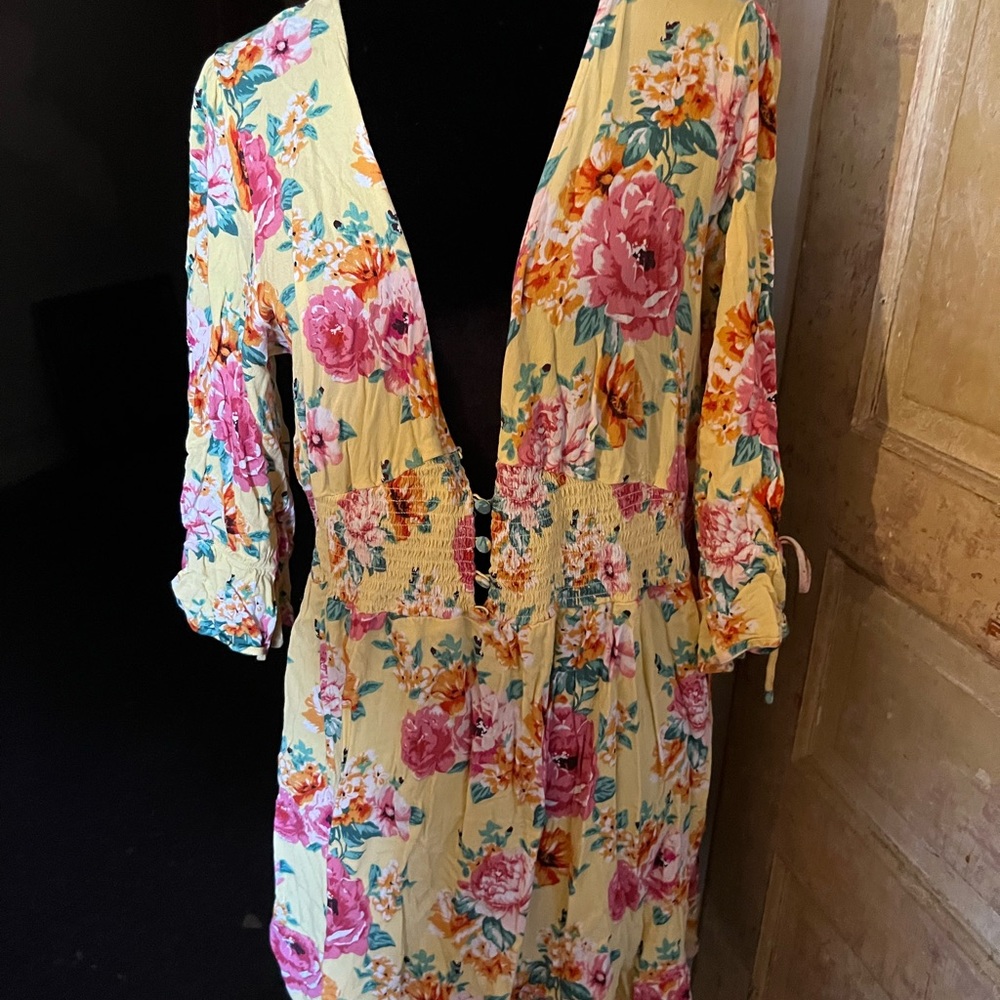 Forever 21 Yellow Flower Short Dress